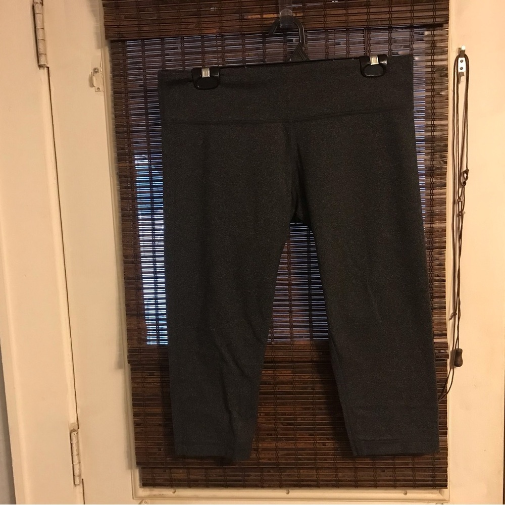 Lululemon Crop